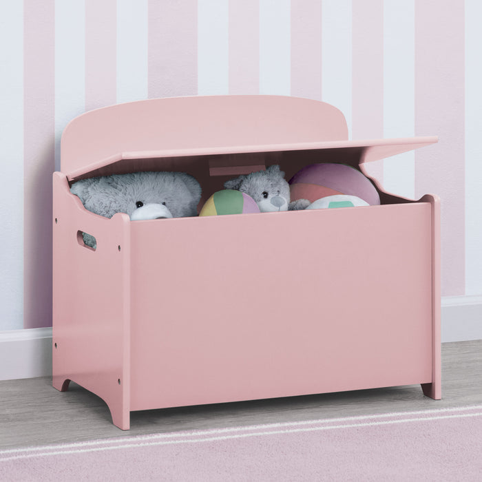 Dusty Rose Pink (692C)