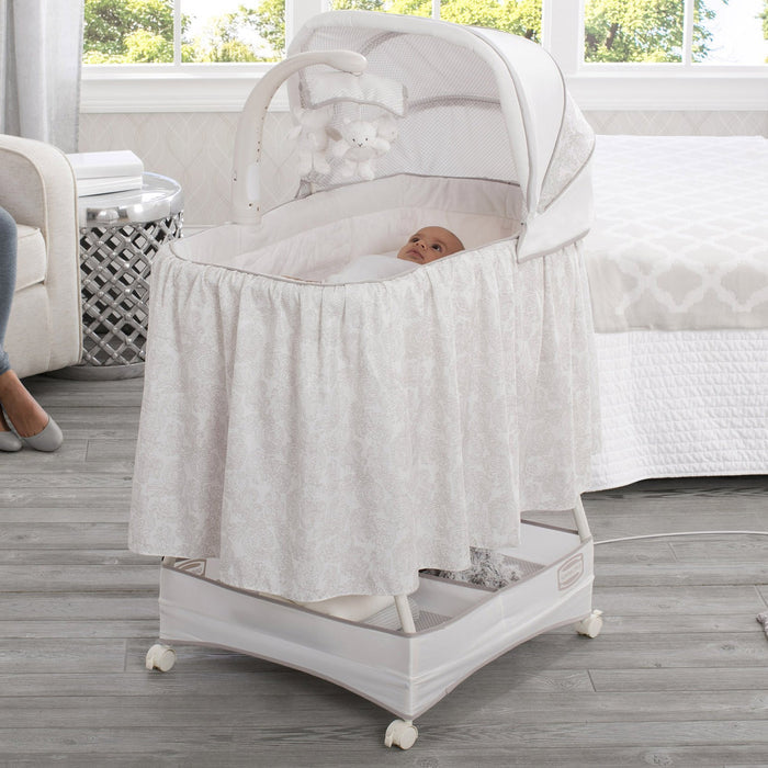 Simmons Kids® Silent Auto Gliding Deluxe Bassinet Embossed Paisley (2282)