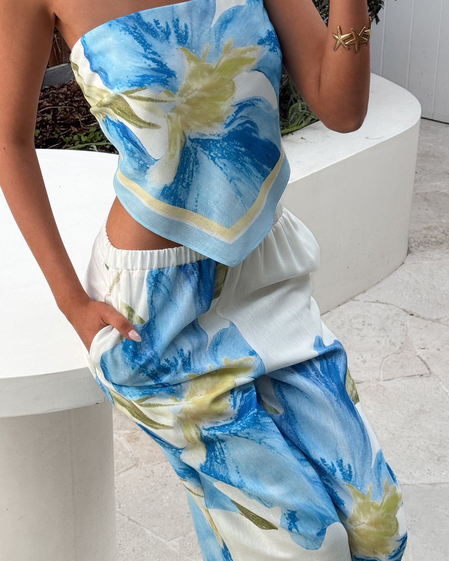 Maleeka Blue Floral Top | Women's Strapless Crop Top