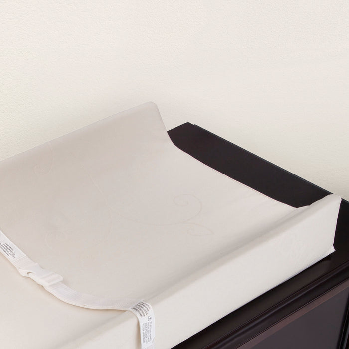 H59750 0100 beautysleep organic contour changing pad dresser 01 edit