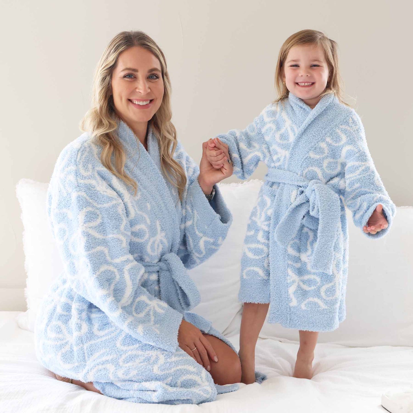 CuddleLane™ Adult Robe | Blue-tiful Bows