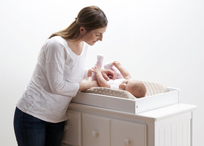 Delta Children White Ambiance (108) Changing Top, in Setting a0a