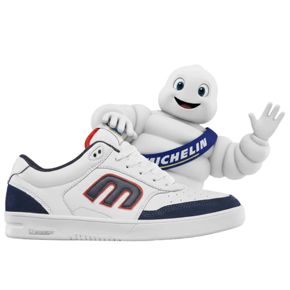 Witte Etnies met Michelin Man