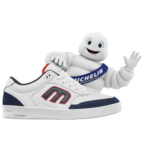 Witte Etnies met Michelin Man