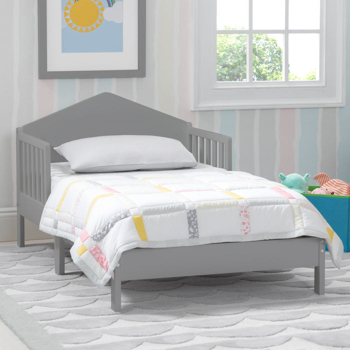 W102240 026 Homestead toddler bed Bianca Grey Lifestyle 103