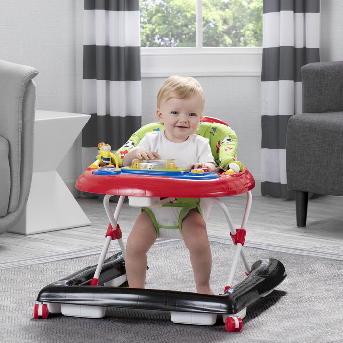 Delta Children Soccer (2061) Lil Goal Keeper 2-in-1 Baby Walker, Lifestyle View